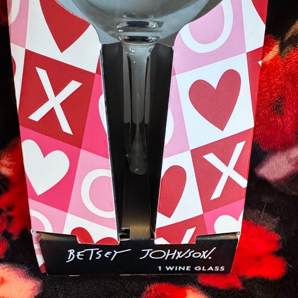 Betsey Johnson Red and Black Ladybug Wine Glass - Picture 3 of 5